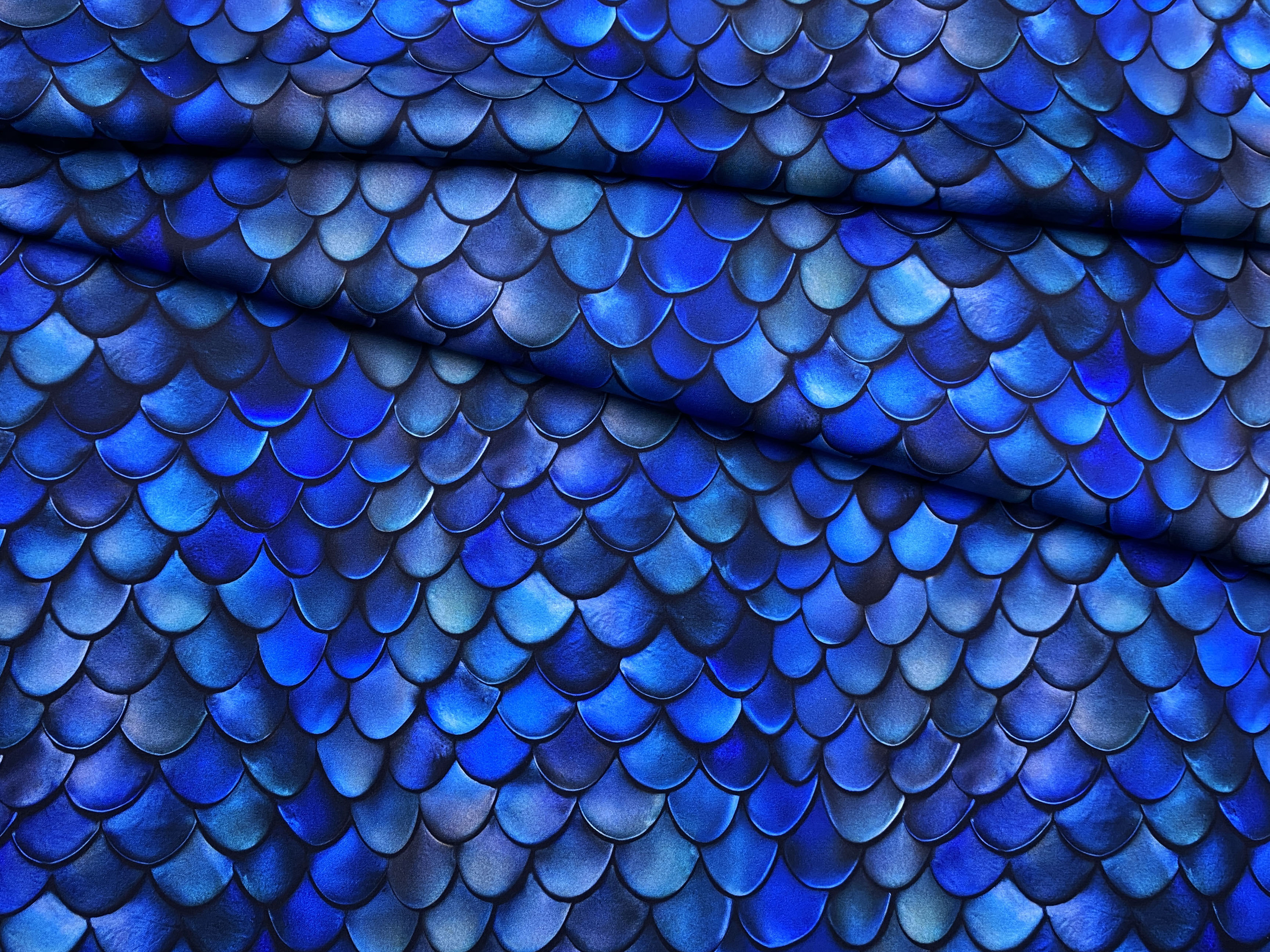 Ткань Шёлк Армани сине-голубого цвета с принтом чешуя  46712 1