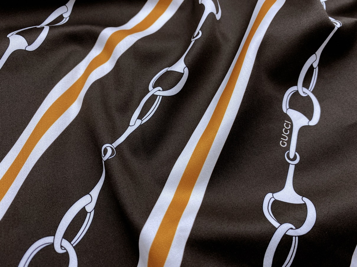 Ткань Хлопок   коричневого цвета с принтом  жёлтые диагональные полосы 14141 2